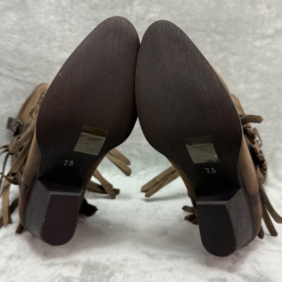 Pierre Dumas Cowgirl-10 Women's Brown Fringe Western Ankle Boots Size 7.5 - Picture 2 of 9